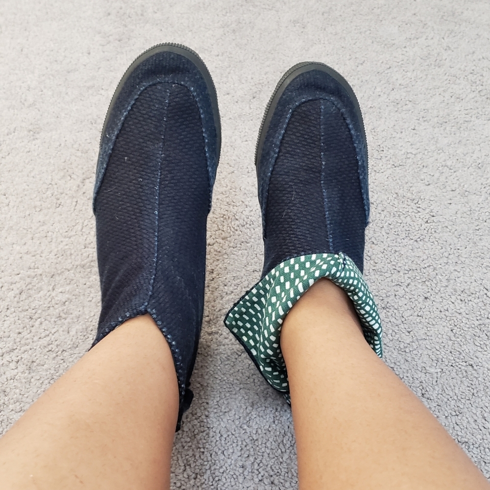 Sou Sou round toe indigo sashiko shoes